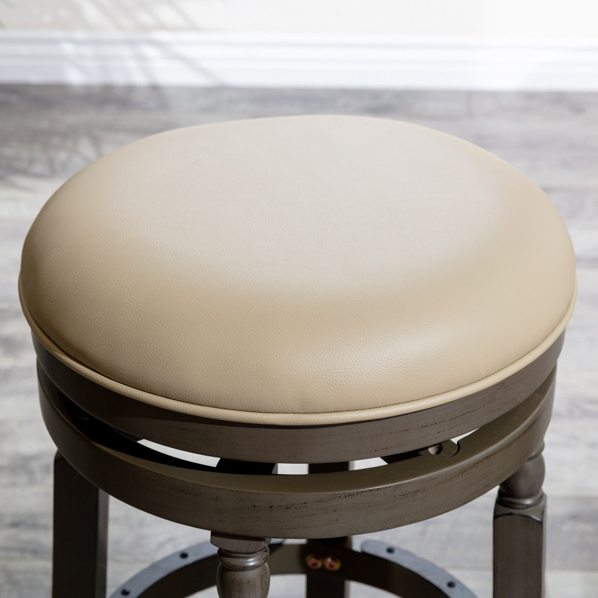 DTY Indoor Living Palmer Lake Backless Swivel Counter or Bar Stool