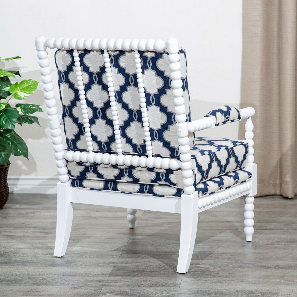 DTY Indoor Living Silverthorne Spindle Chair