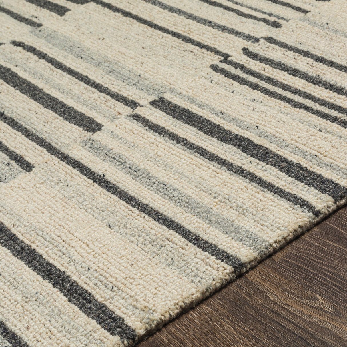 Artistic Weavers Dahdya Handmade Modern Wool Area Rug