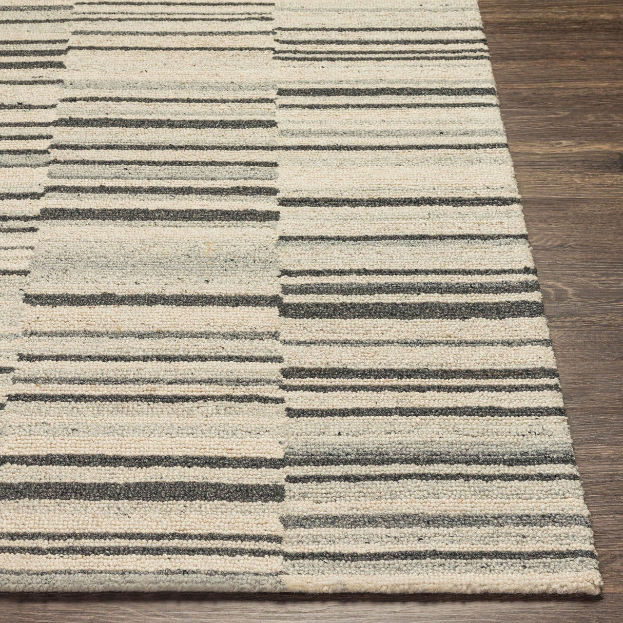 Artistic Weavers Dahdya Handmade Modern Wool Area Rug