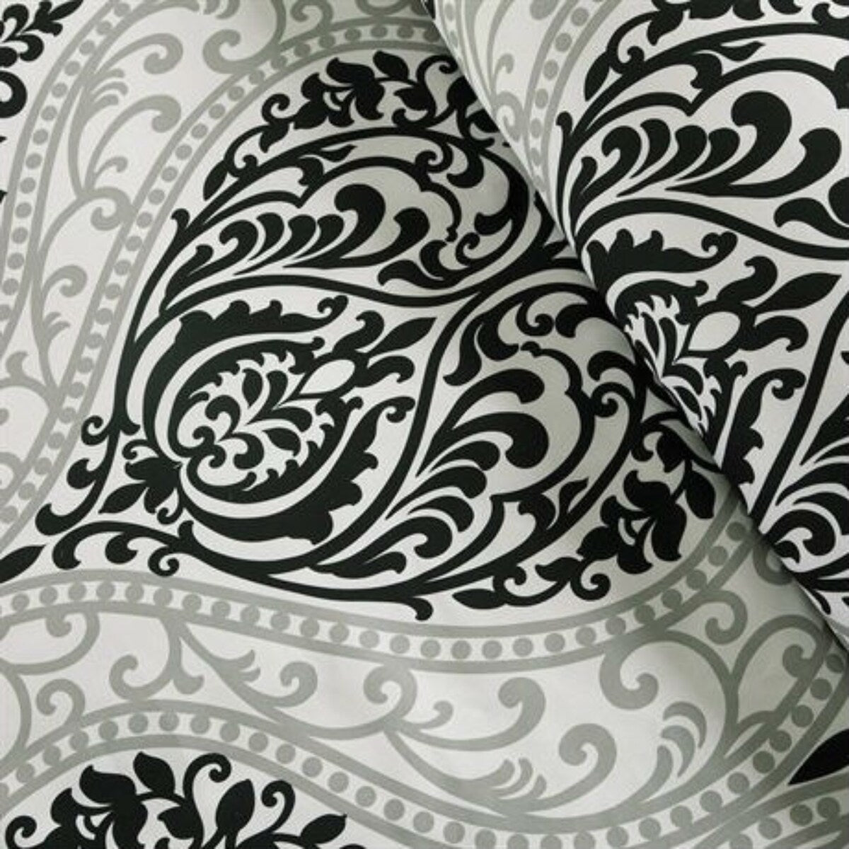Daily Boutik California King size 5-Piece Black White Damask Comforter Set