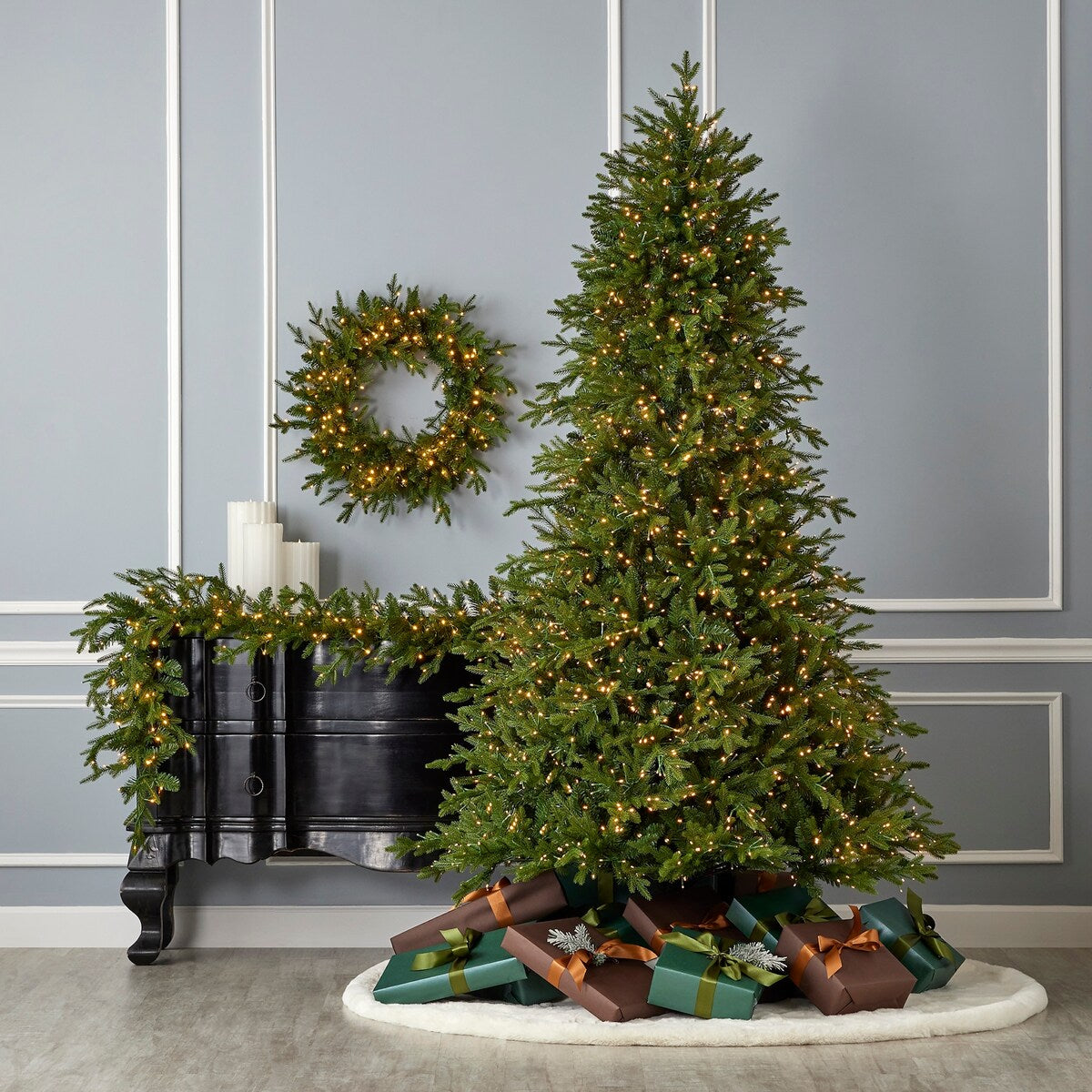 Dandan Pine Prelit Artificial Tree 7.5ft – Overstock Dandan Pine Prelit Artificial Tree 7.5ft – Overstock