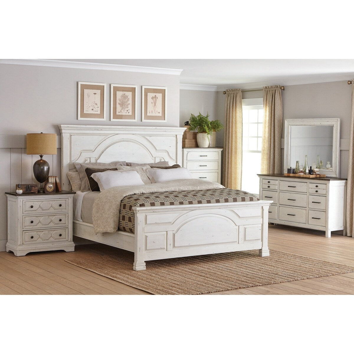 Danica Vintage White 2-piece Panel Bedroom Set with Dresser