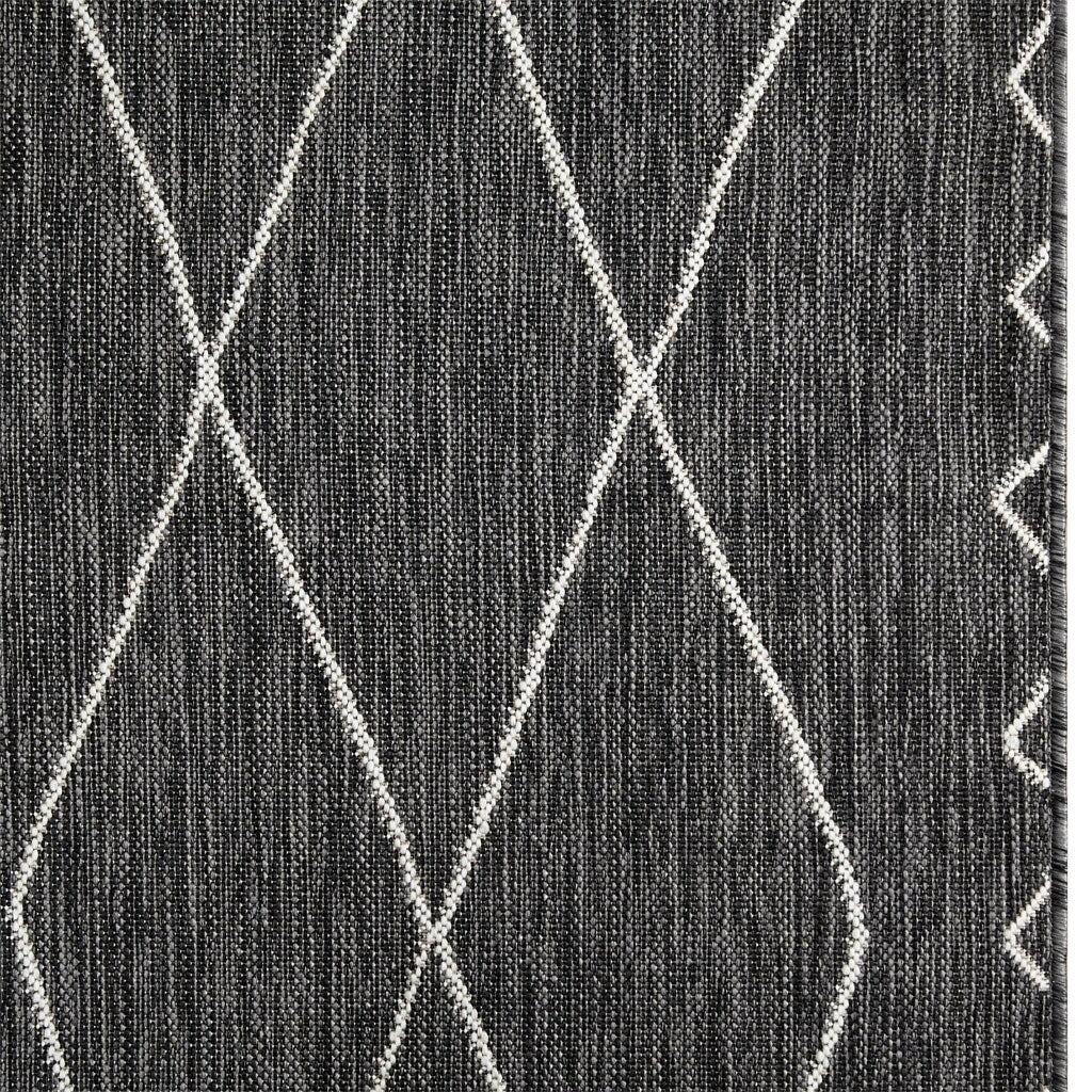 Darya Moroccan Outdoor Rug - 2'7"x6'10"
