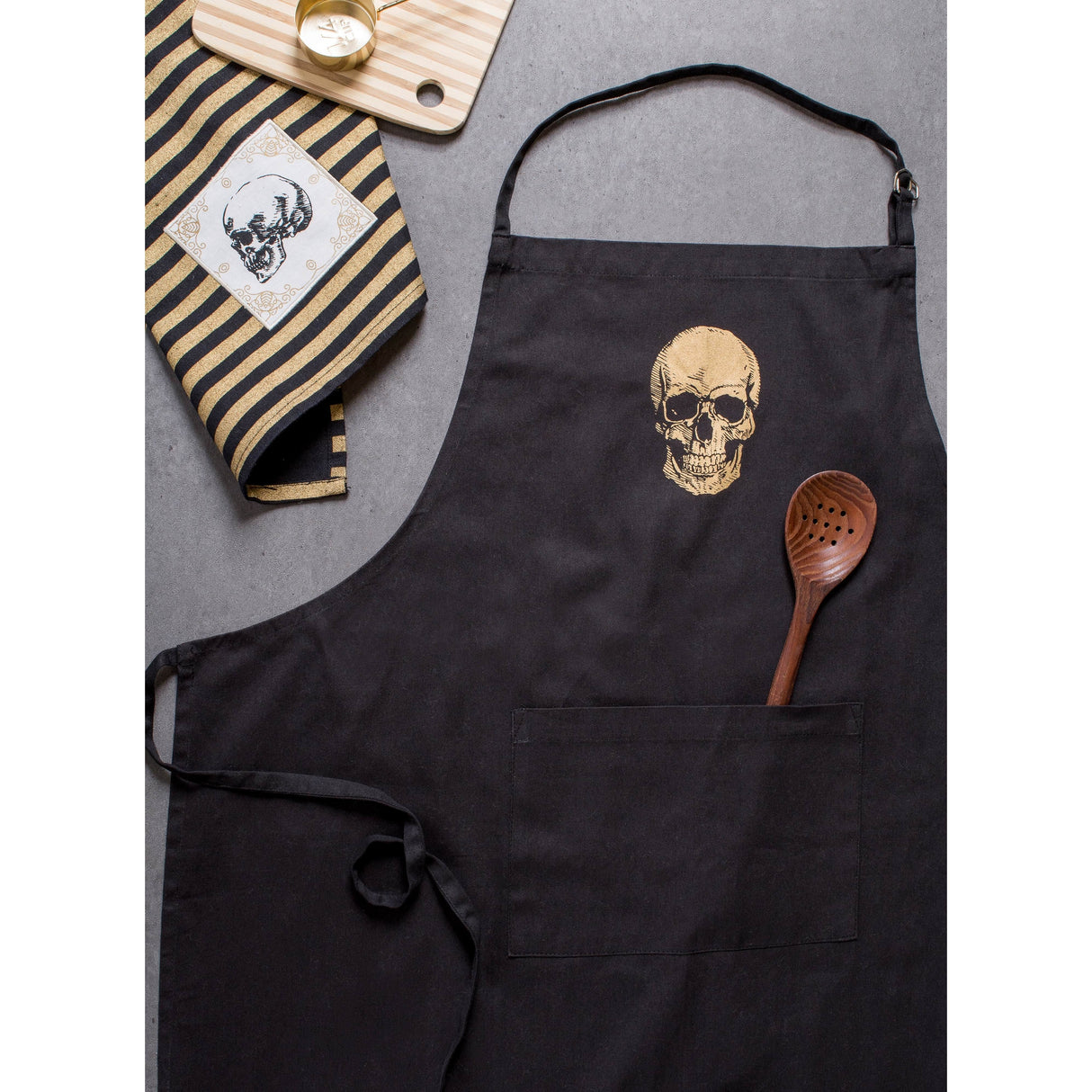 Design Imports Gold Skull Print Chef Kitchen Apron