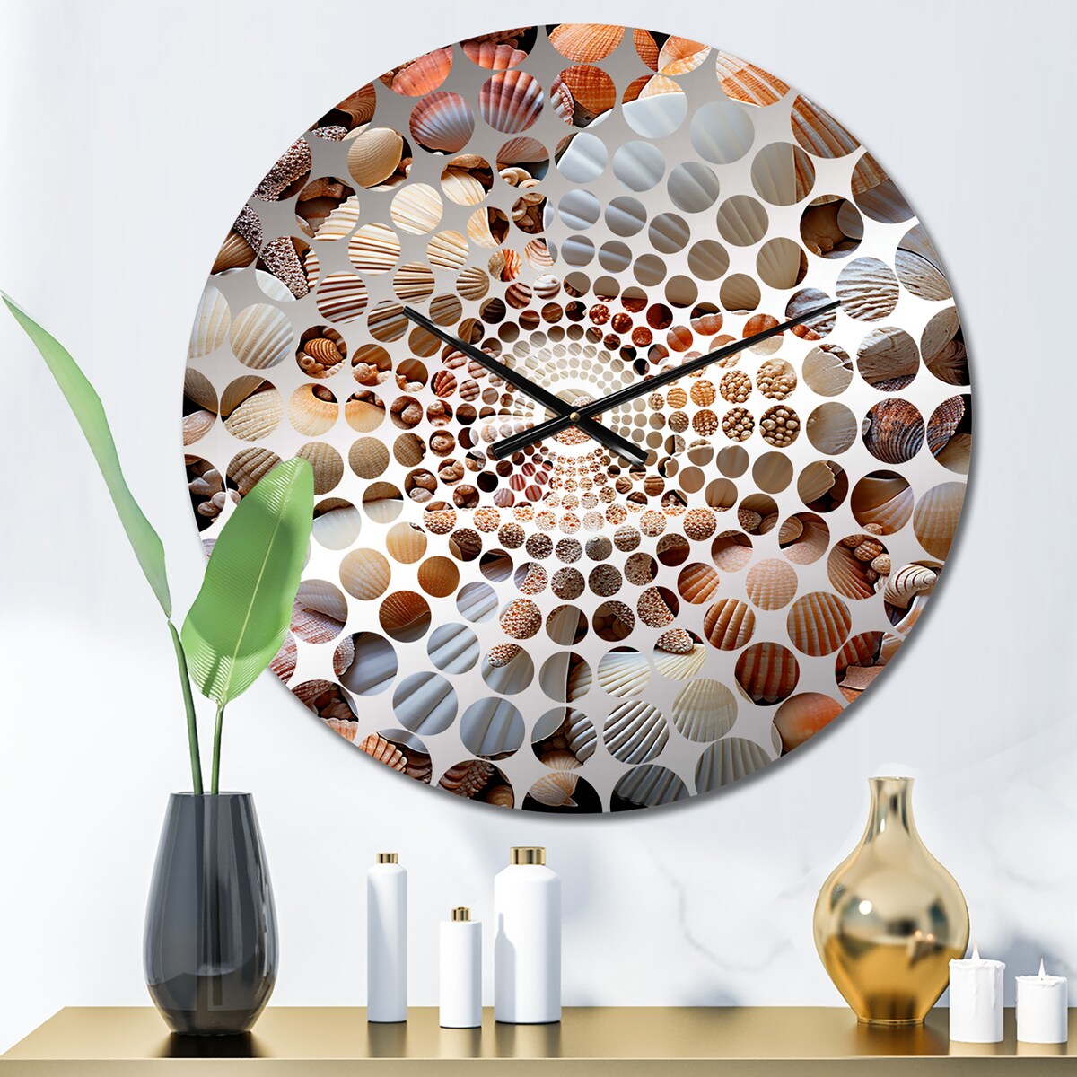 Designart "Classic Seashells By The Sea" Beige Seashell Clocks Modern Oversized Wall Clocks For Bedroom
