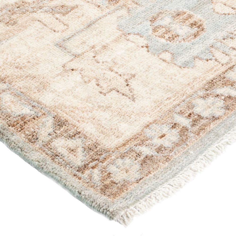 Overton Deyladoab Hand Knotted Area Rug (8'2" X 9'10") - 8'2" x 9'10"/Surplus