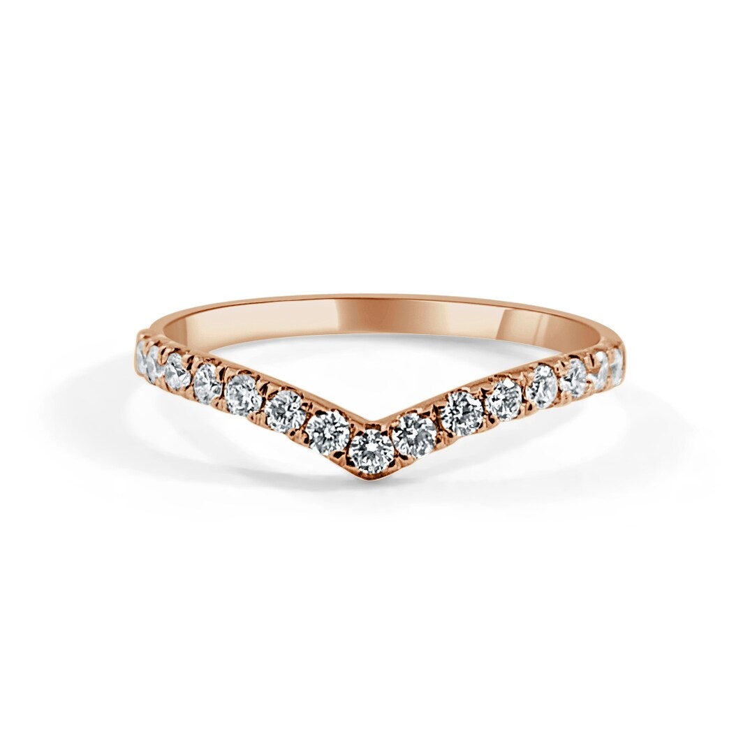 Joelle Diamond V-Shape Band Ring for Her 14K Gold 1/4 CT TDW size 6.5