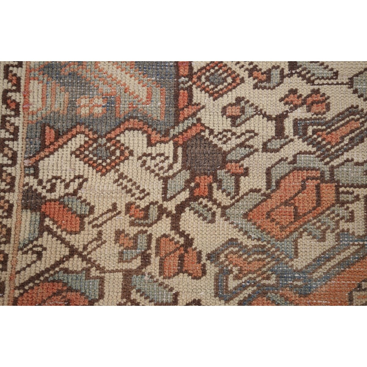 Distressed Bakhtiari Persian Vintage Area Rug Hand-Knotted Wool Carpet - 4'5" x 6'9"