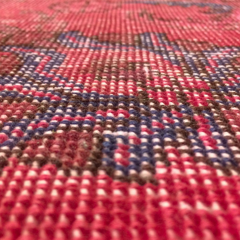 Distressed Brittane Pink Hand-Knotted Rug (5'8 x 9'0)