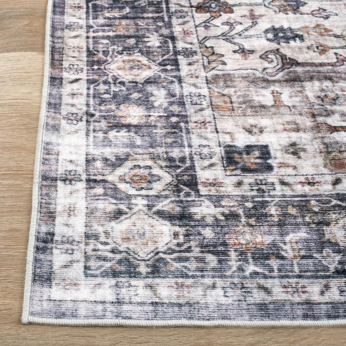 World Rug Gallery Distressed Traditional Machine Washable Area Rug
