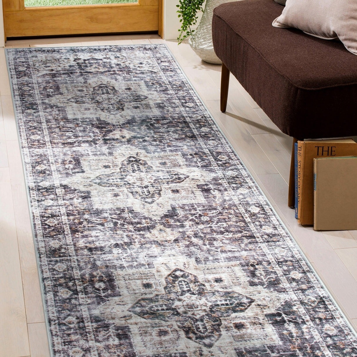 World Rug Gallery Distressed Traditional Machine Washable Area Rug