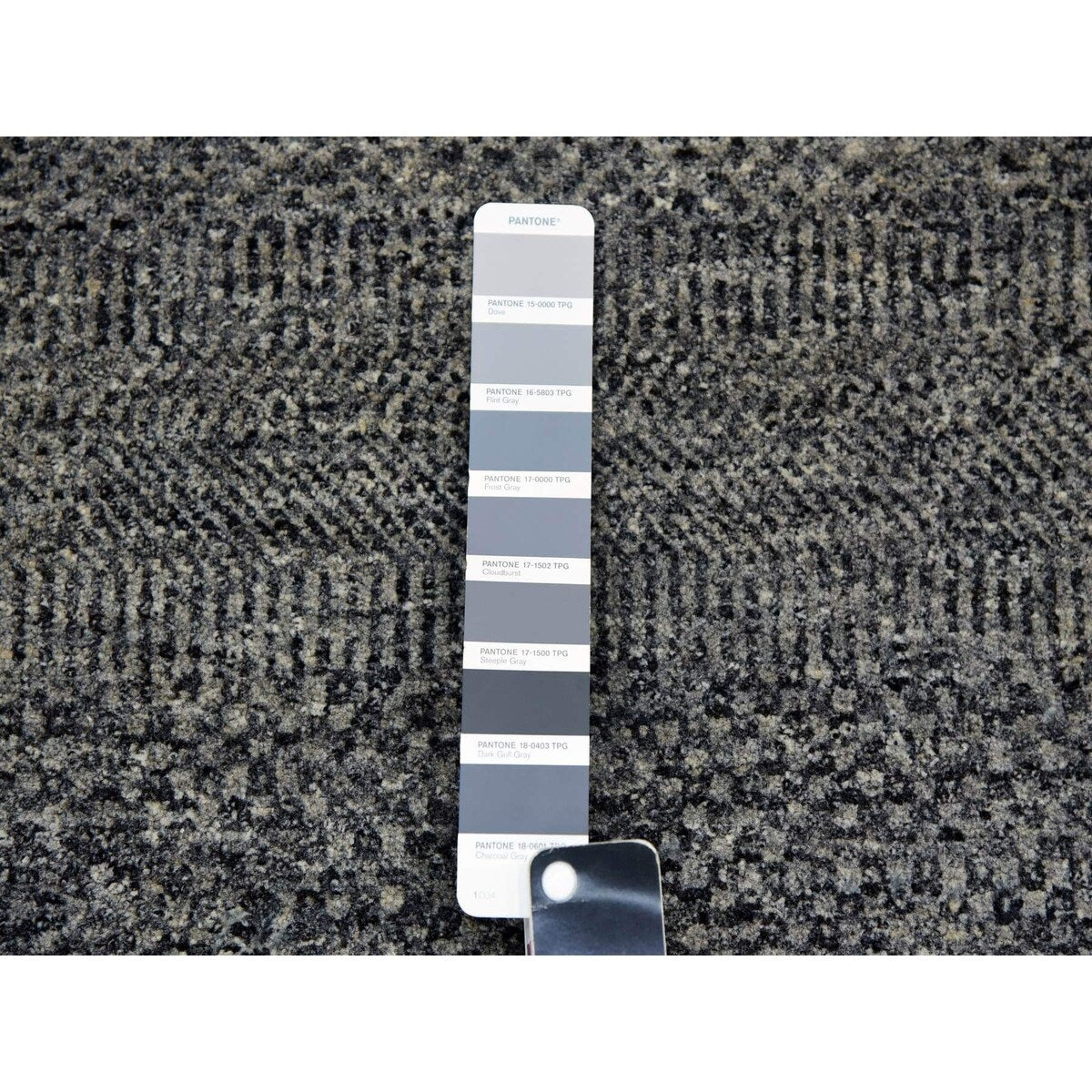 Downing Stone Gray Pure Sustainable Textile Modern Tone on Tone Grass Design Undyed Extra Soft Wool Hand Knotted Round Rug 8'x8'