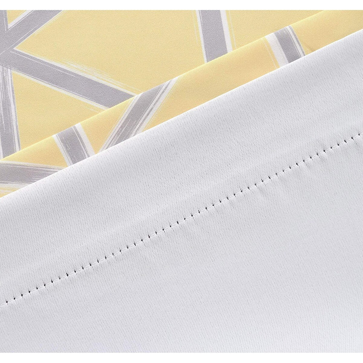 DriftAway Raymond Geometric Pattern Lined Window Valance