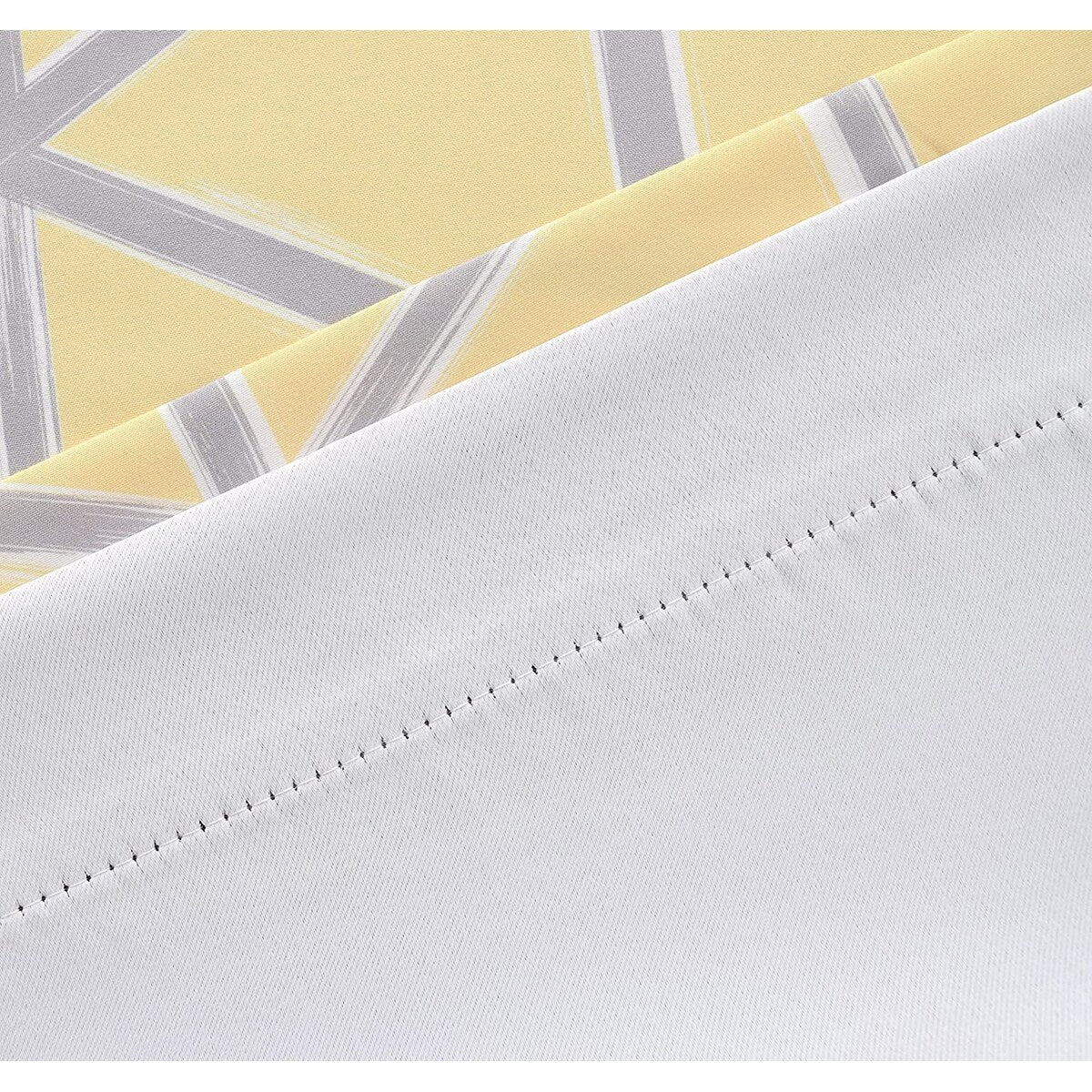 DriftAway Raymond Geometric Pattern Lined Window Valance