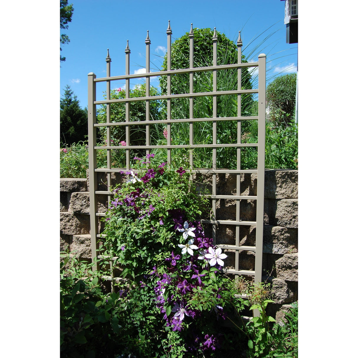 DuraTrel Winchester 57" x 96" Mocha Vinyl Trellis