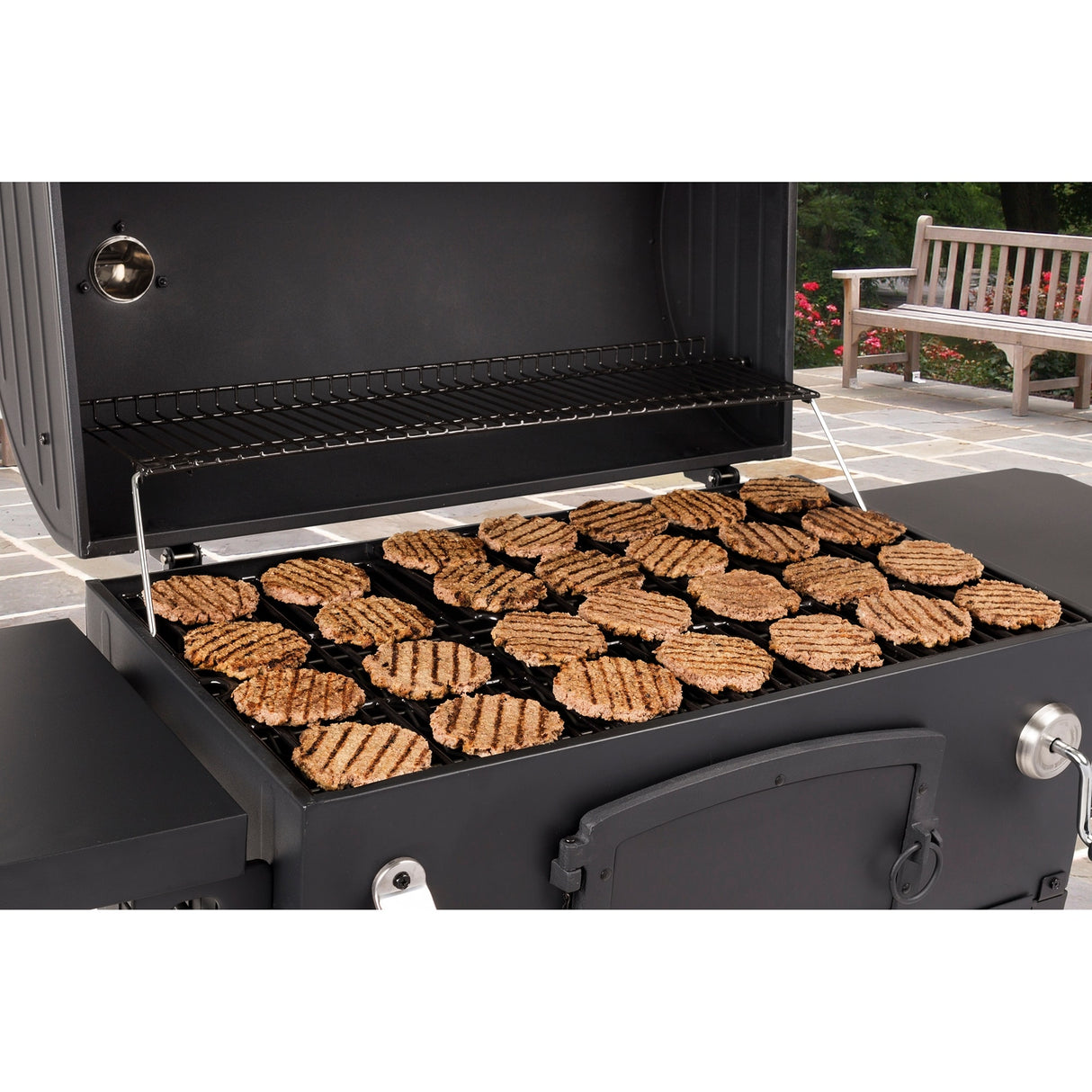 Dyna-Glo DGN576DNC-D Black Extra-large Heavy-duty Charcoal Grill