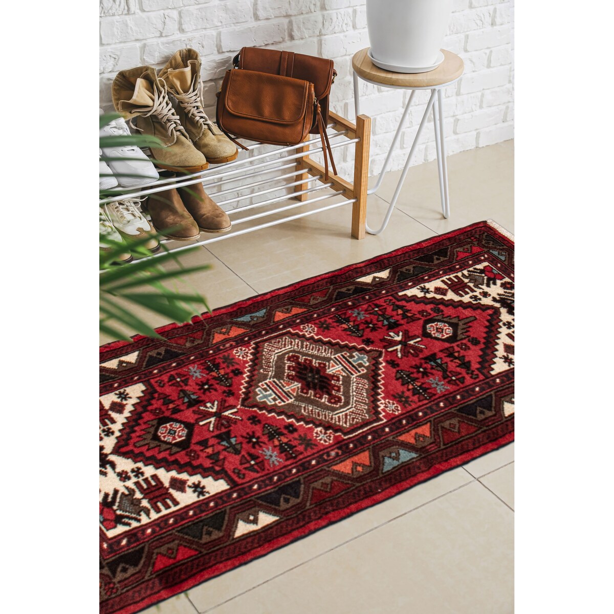 ECARPETGALLERY Hand-knotted Andelz Red Wool Rug - 2'4 x 4'9