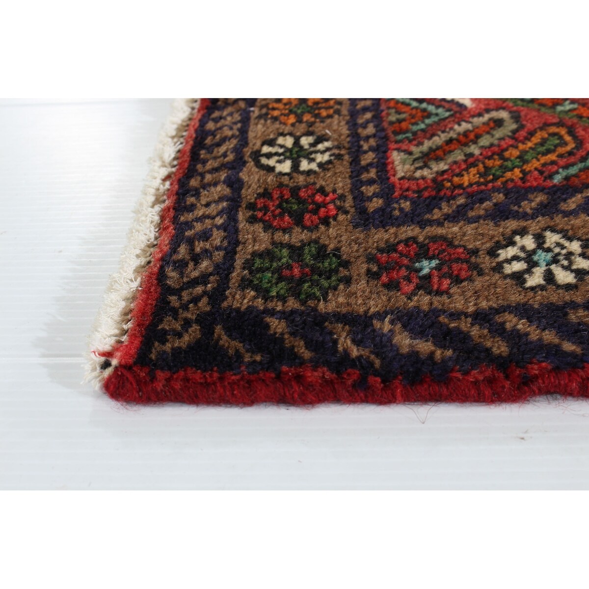 Hand-knotted Darjazin Cream, Red Wool Rug - 2'6" x 5'9" Runner/2'6 x 5'9