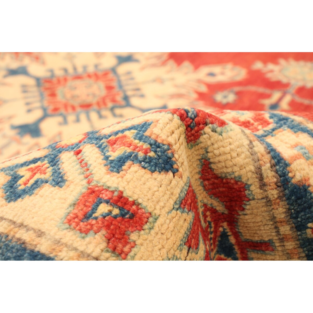 Hand-knotted Finest Gazni Red Wool Rug - 6'0 x 8'6/6'0" x 8'6"