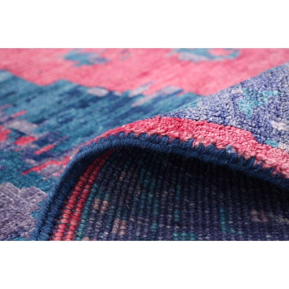 Hand-knotted Jules Ushak Turquoise Rug - 5'6" x 7'4"/5'6 x 7'4