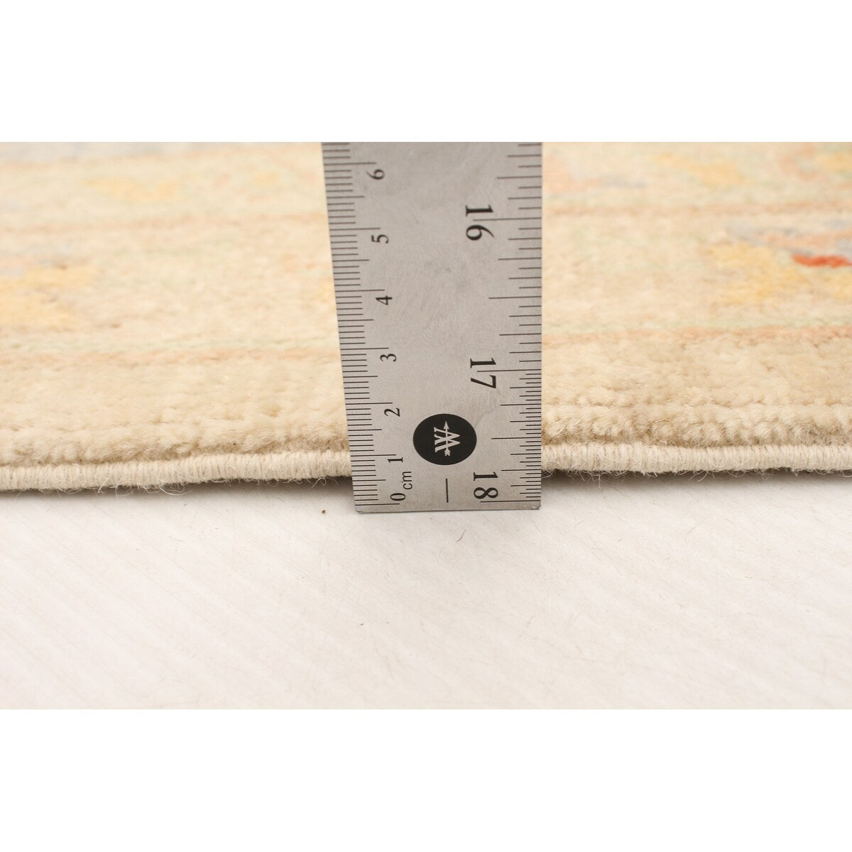 Hand-knotted Peshawar Oushak Ivory Wool Rug - 7'9 x 10'1/7'9" x 10'1"
