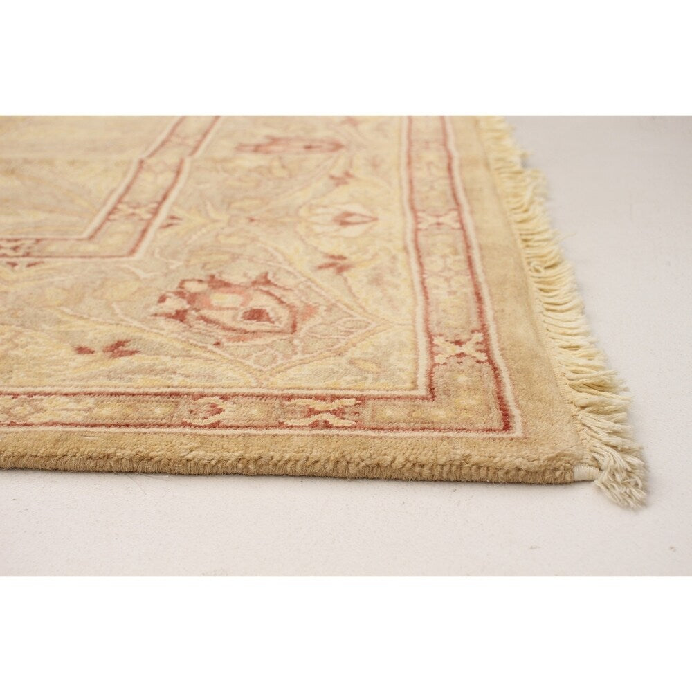 ECARPETGALLERY Hand-knotted Peshawar Oushak Khaki Wool Rug - 6'1 x 8'10