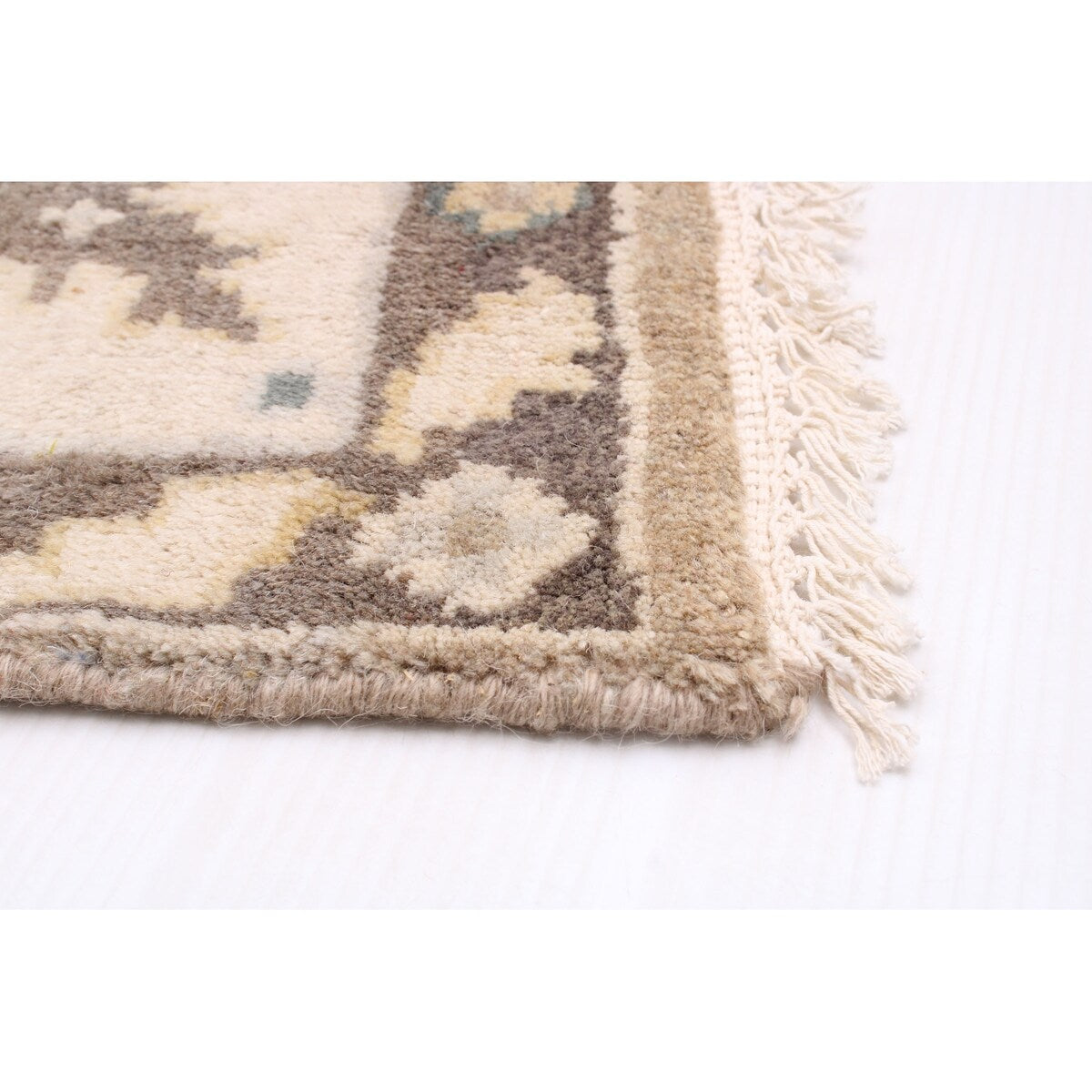 ECARPETGALLERY Hand-knotted Royal Oushak Light Khaki Wool Rug - 6'0 x 9'1