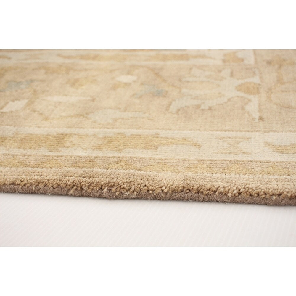 ECARPETGALLERY Hand-knotted Royal Ushak Tan Wool Rug - 9'0 x 12'0