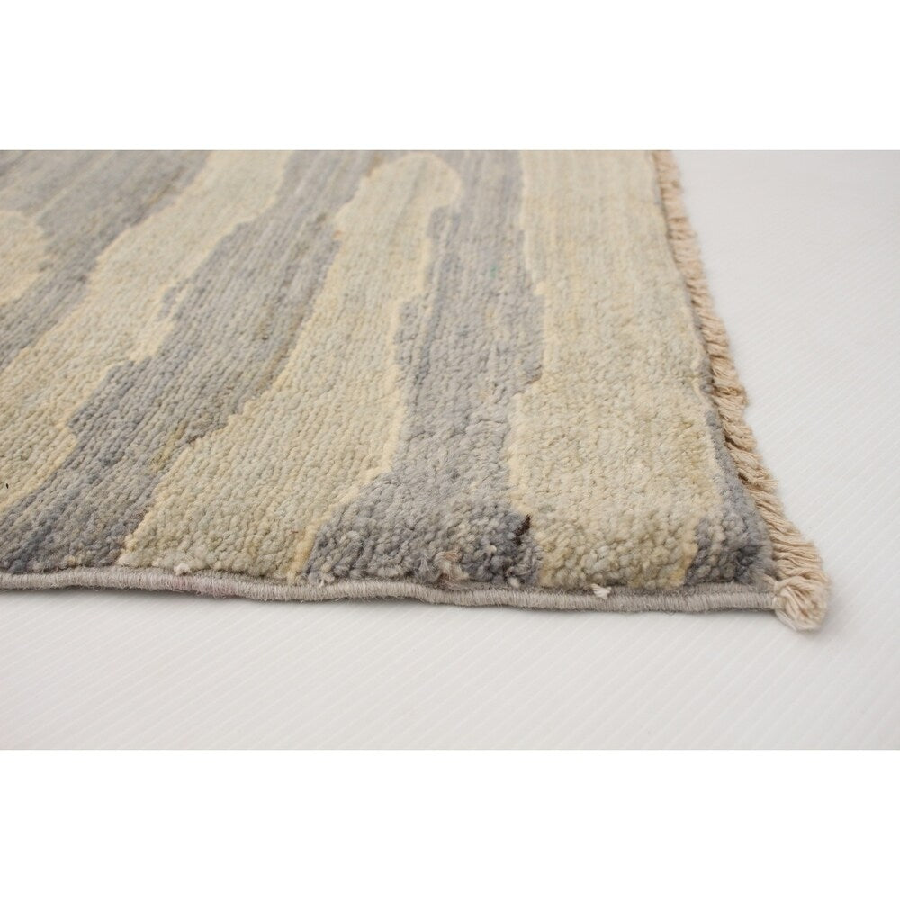 Hand-knotted Tangier Grey Wool Rug - 9'0 x 12'1