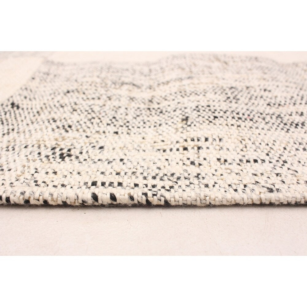 ECARPETGALLERY Handmade Collage Ivory Cotton Rug - 5'1 x 7'11