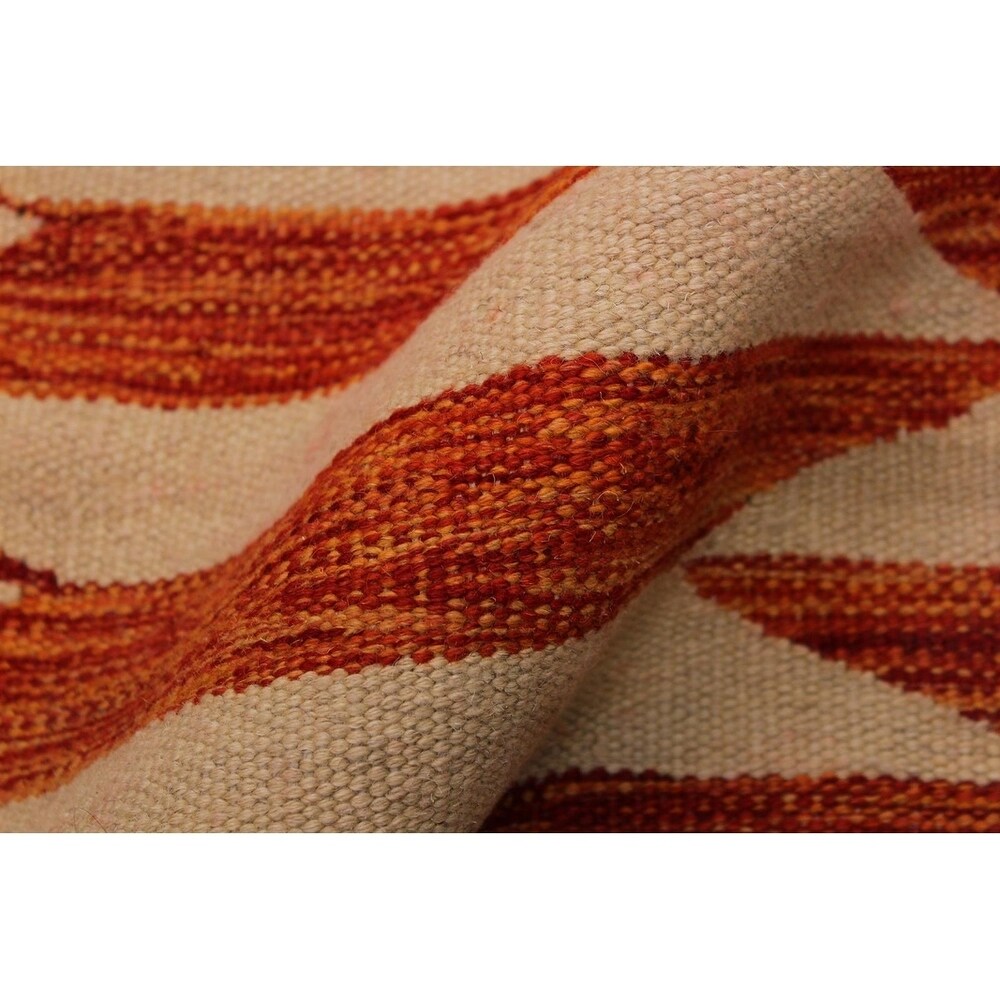 Earnesti Rust/Beige Hand-Woven Kilim Wool Rug - 6'5 x 9'10 - 6'5" x 9'10" - 6'5" x 9'10"