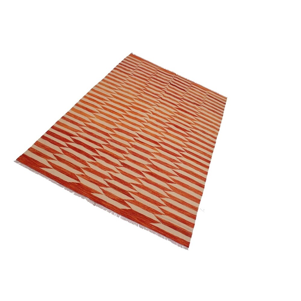 Earnesti Rust/Beige Hand-Woven Kilim Wool Rug - 6'5 x 9'10 - 6'5" x 9'10" - 6'5" x 9'10"