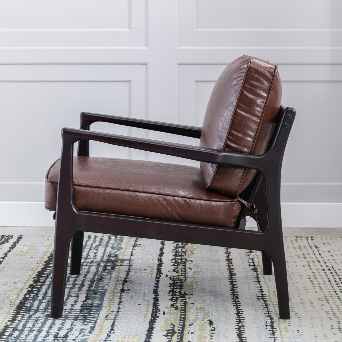 Easy Assembly Mid Century Modern Accent Chair