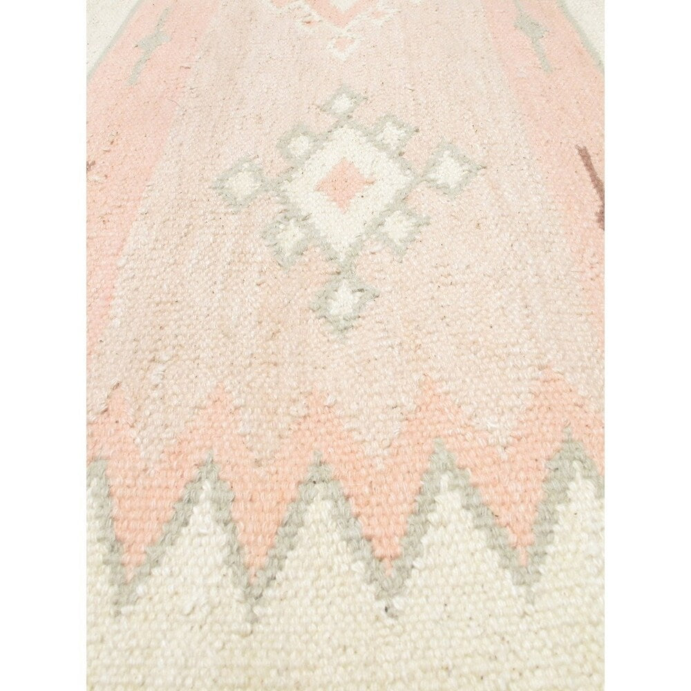 Ecarpetgallery Izmir Kilim Cream, Pale Weak Red Wool Open Field Kilim Rug