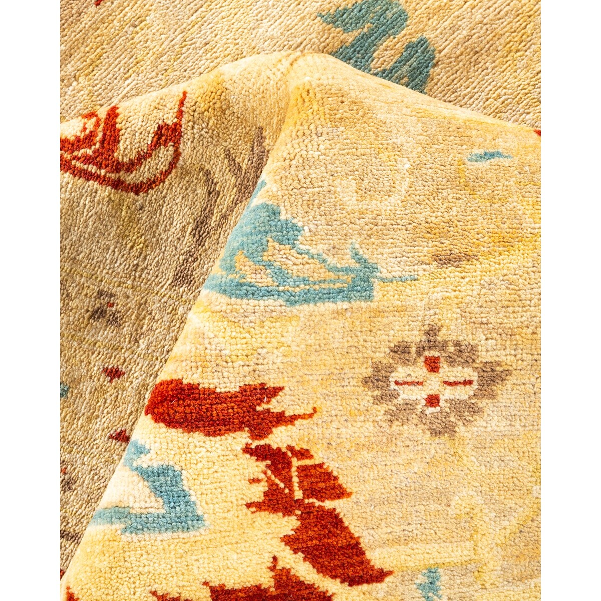 Overton Hand Knotted Wool Vintage Inspired Modern Contemporary Eclectic Ivory Area Rug - 8 x 10