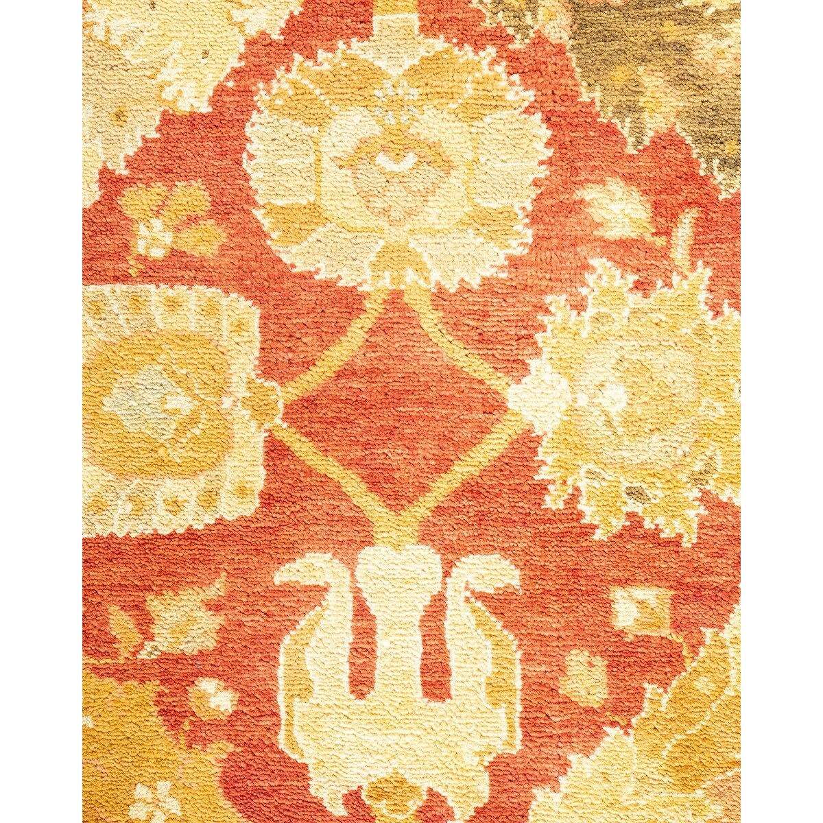 Overton Hand Knotted Wool Vintage Inspired Modern Contemporary Eclectic Ivory Area Rug - 8' 4" x 10' 4"