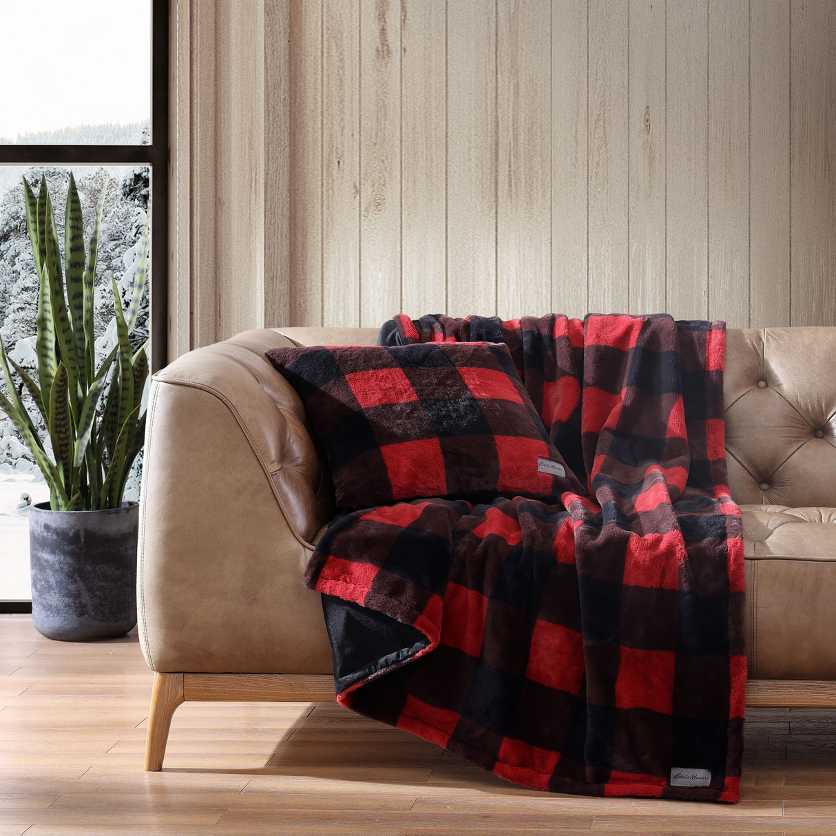 Eddie Bauer Faux Fur 2 Piece Throw Blanket & Pillow Set