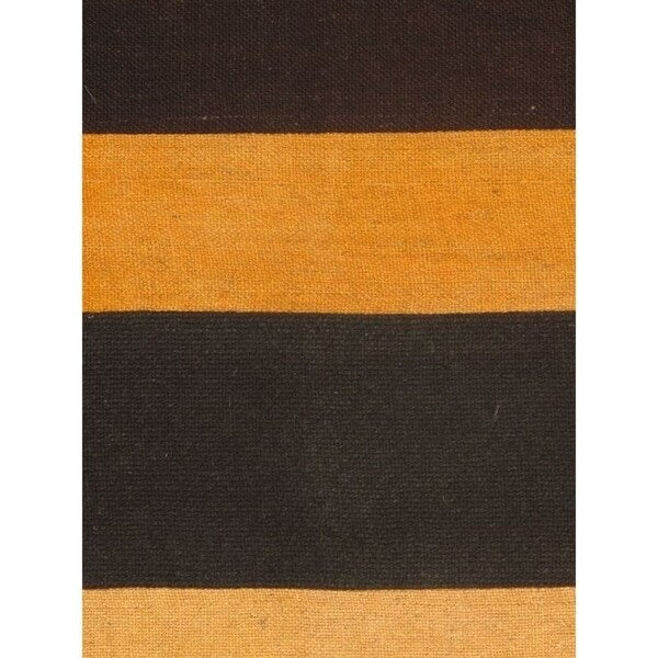 EeCarpetGallery Bohemian Black/Beige/Cream/Dark Brown/Dark Orange Wool Kilim Hand-woven Rug (4'11 x 6'7)