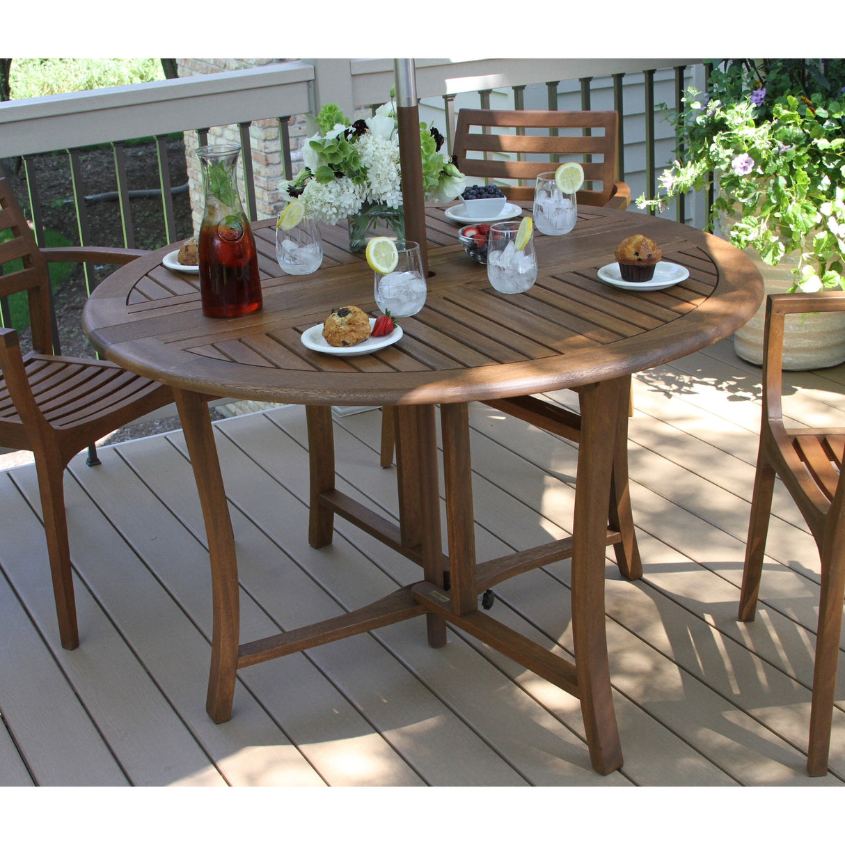 Eilaf 48" Round Eucalyptus Folding Table