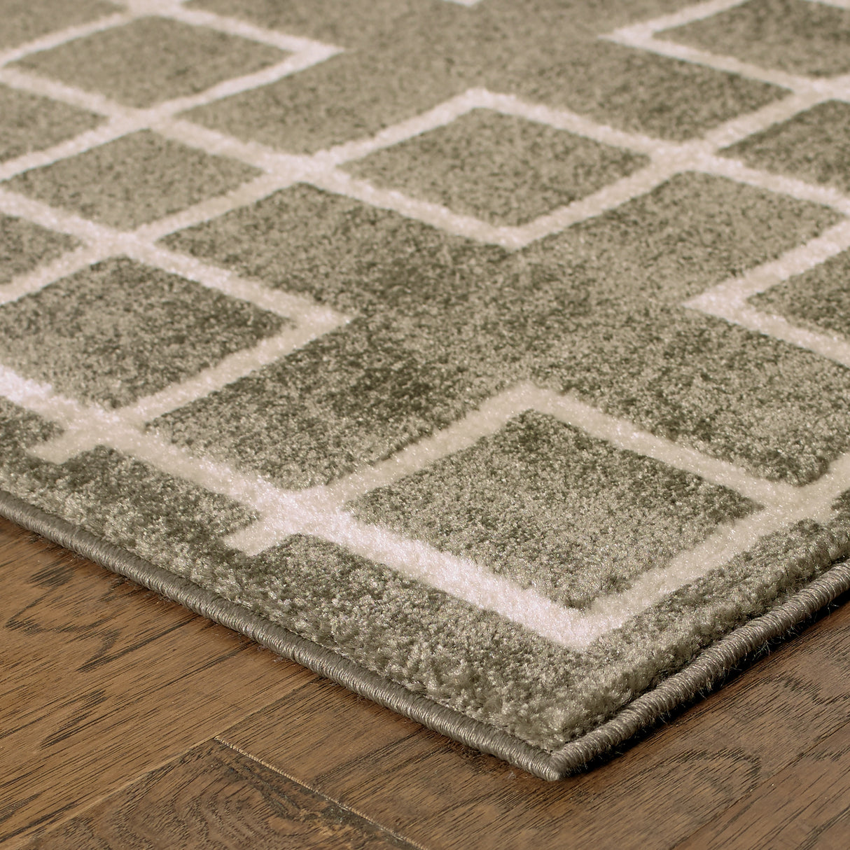 Vista Home Elance Geometric Trellis Heathered Area Rug