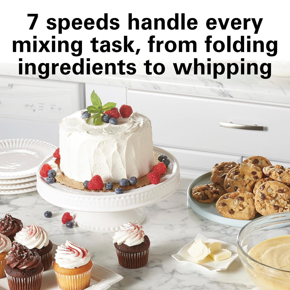 Electric Stand Mixer, 4 Quarts, Dough Hook, Flat Beater Attachments, Splash Guard 7 Speeds with Whisk