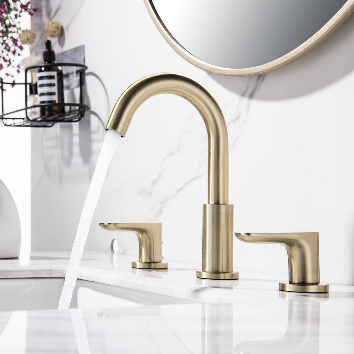 Elegant Gold Bathroom Sink Faucet Widespread Lavatory Faucet with 2-Handle