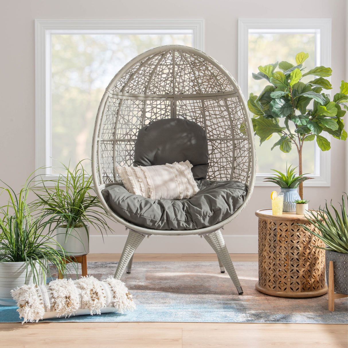 Elliott Outdoor/Indoor Round Egg Chair