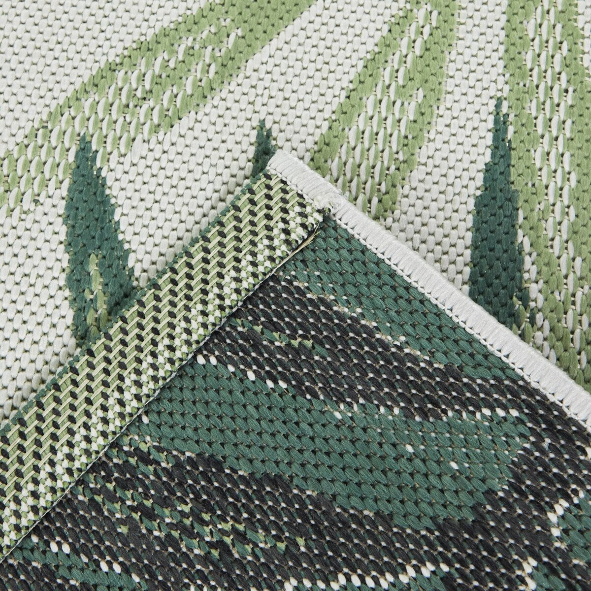 Emy Tropical Leaves Indoor/Outdoor Area Rug
