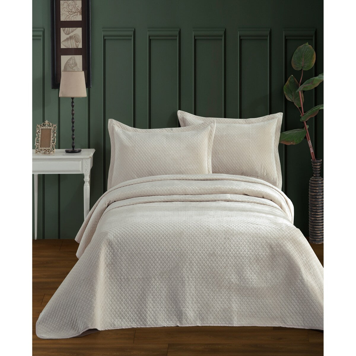 Depera Home Quilted Bedspread Set (Set of 3)