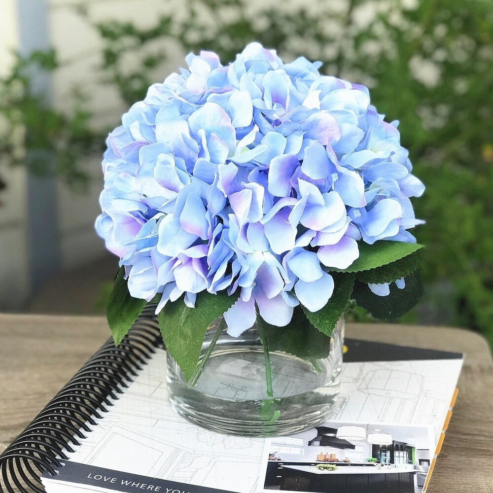 Enova Home Artificial Silk Hydrangea Fake Flowers Arrangement in Clear Vase with Faux Water for Home Wedding Centerpiece - N/A