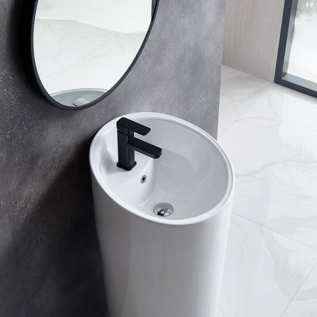 Eridanus Lido 38.5" Freestanding Circular Pedestal Bathroom Sink