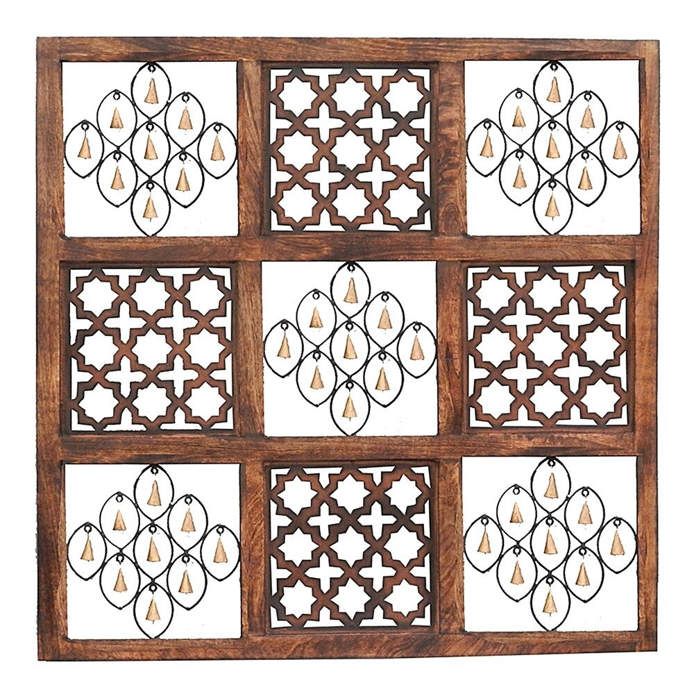 Essential Decor & Beyond Square Wood and Iron Wall Decor EN18365 - Brown