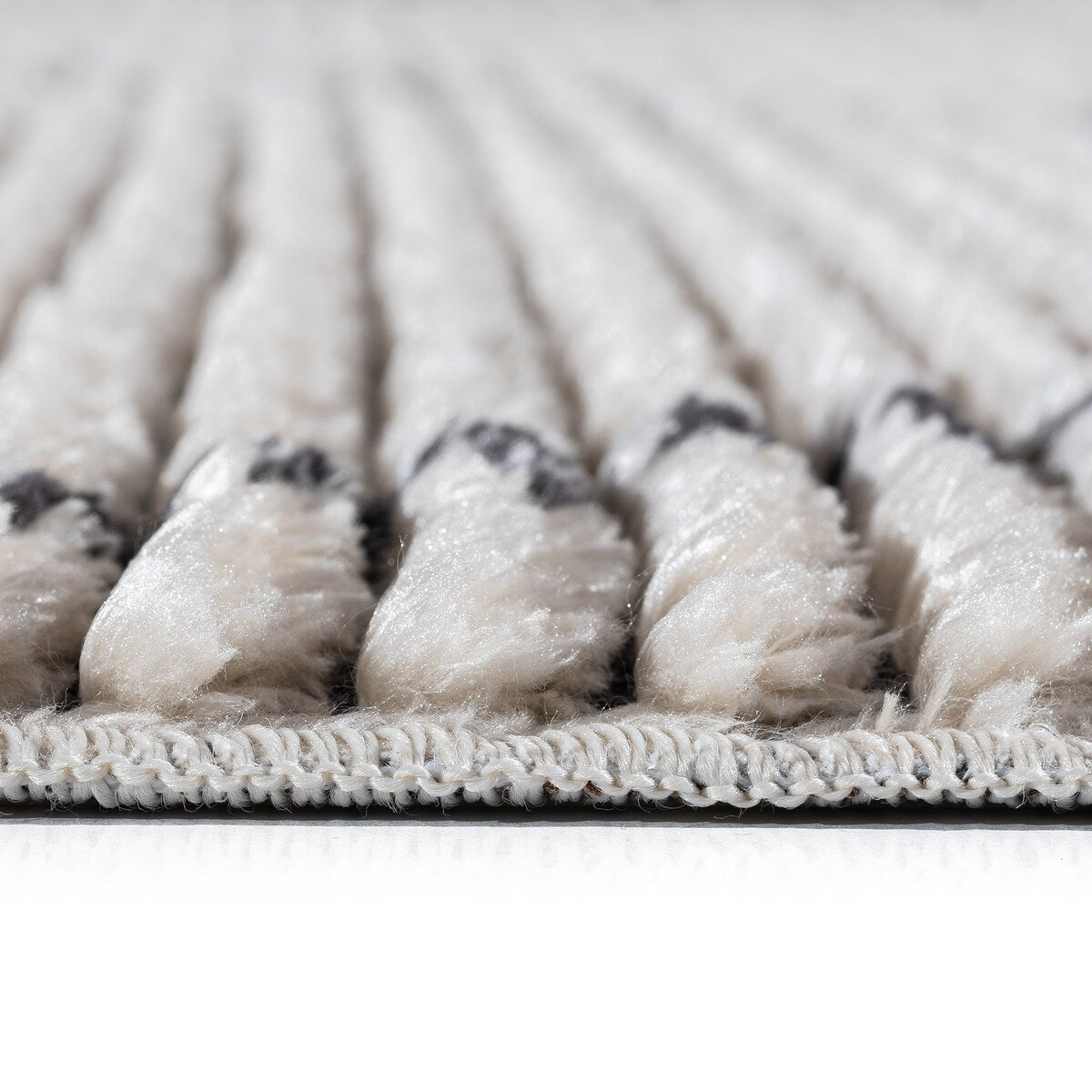 Evolution Pepita Modern Shaggy Moroccan Polyester Area Rug